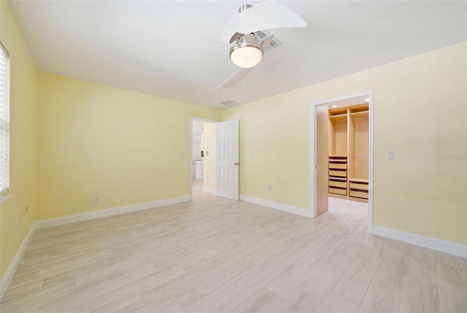 2008 39TH ST W, BRADENTON, FL, 34205