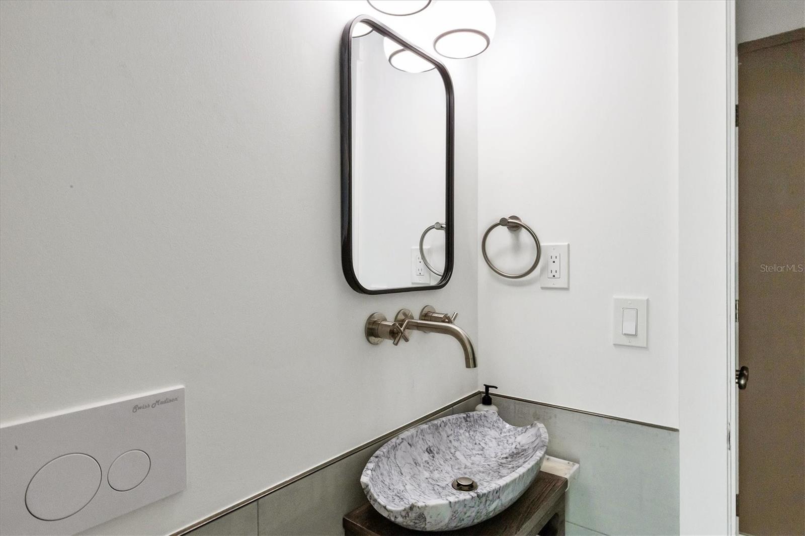 1116 WESTWAY DR, SARASOTA, FL, 34236