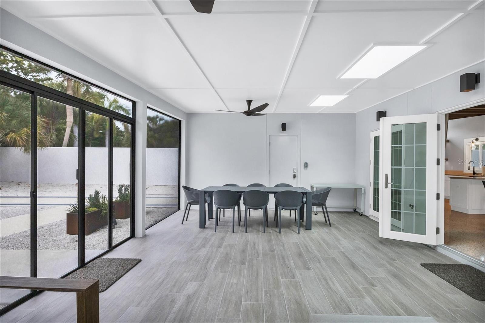 1116 WESTWAY DR, SARASOTA, FL, 34236