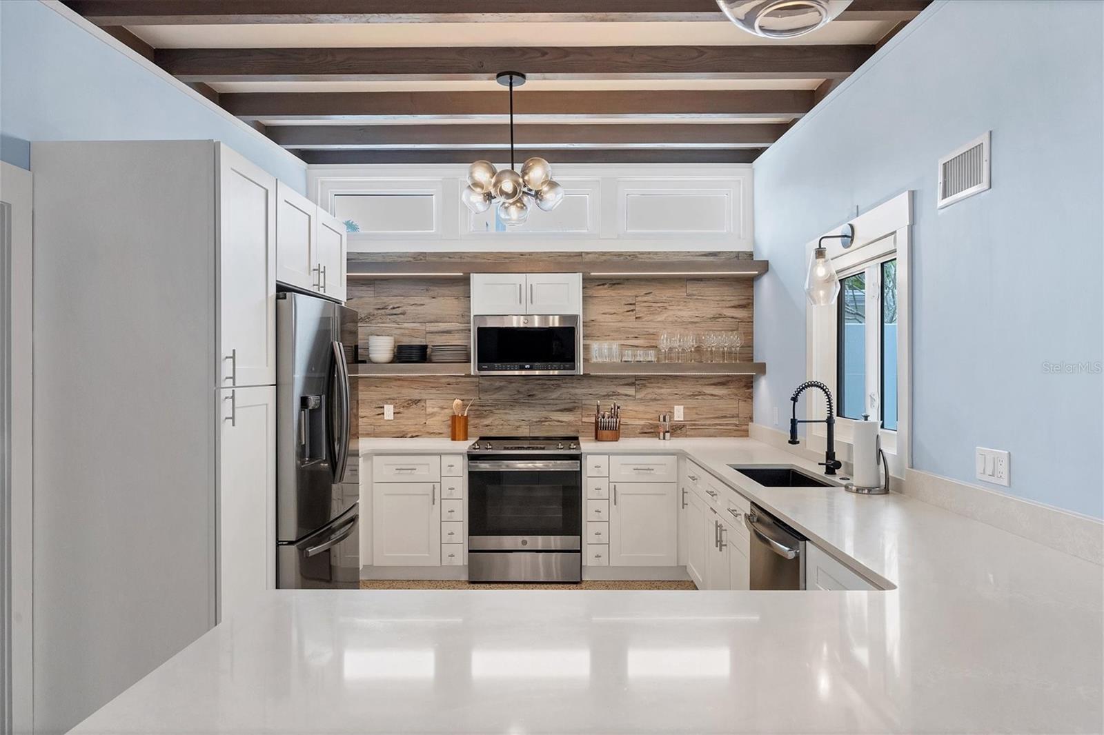 1116 WESTWAY DR, SARASOTA, FL, 34236