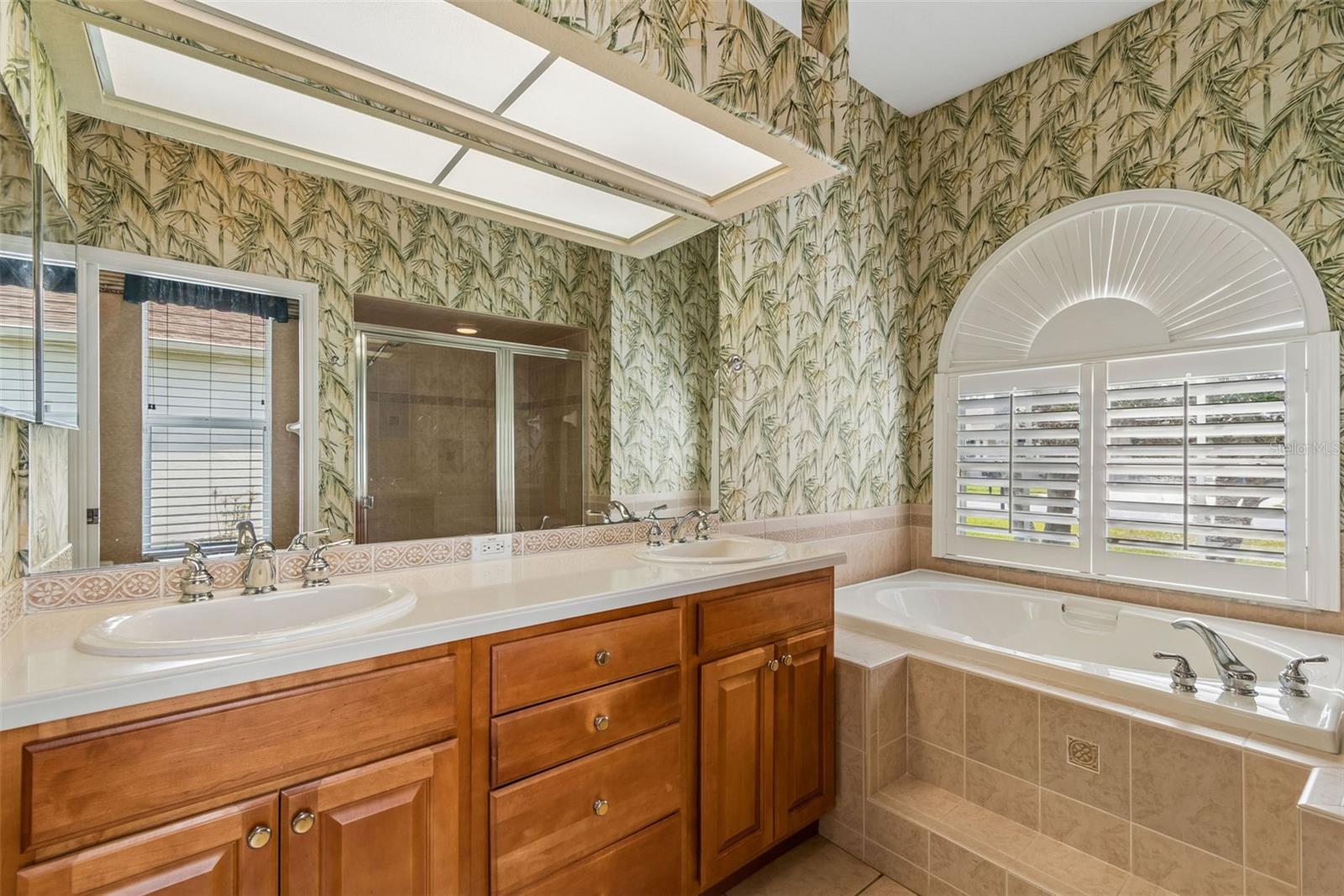 7424 MELOGOLD CIR, LAND O LAKES, FL, 34637