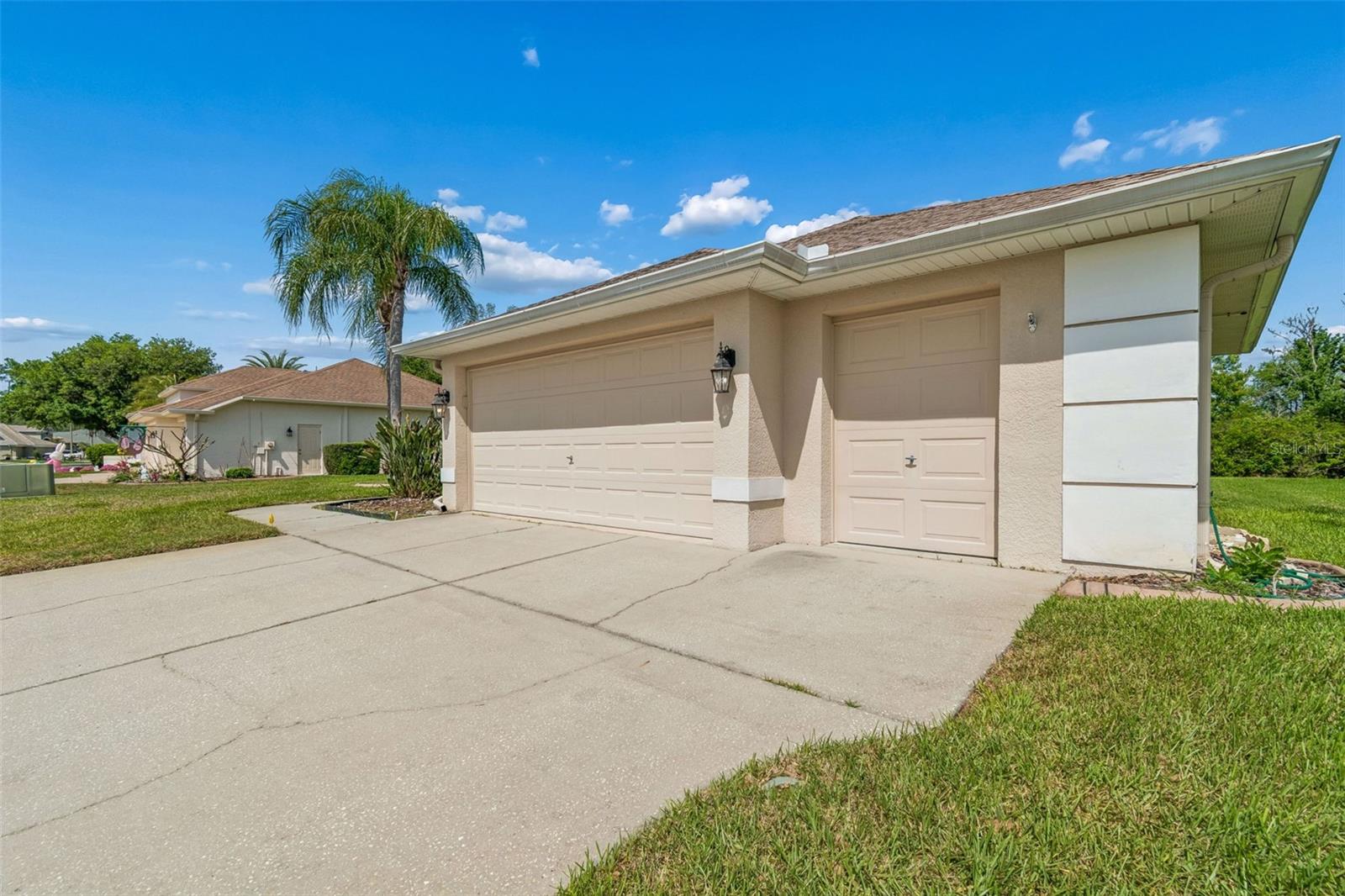 7424 MELOGOLD CIR, LAND O LAKES, FL, 34637
