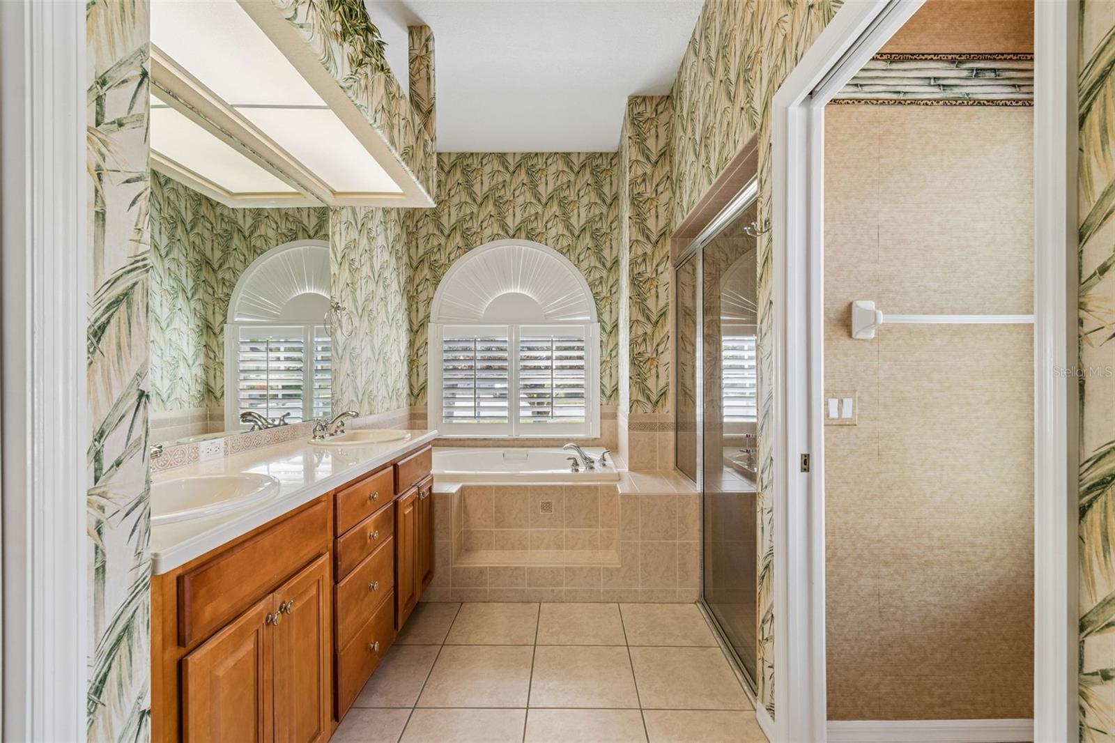 7424 MELOGOLD CIR, LAND O LAKES, FL, 34637