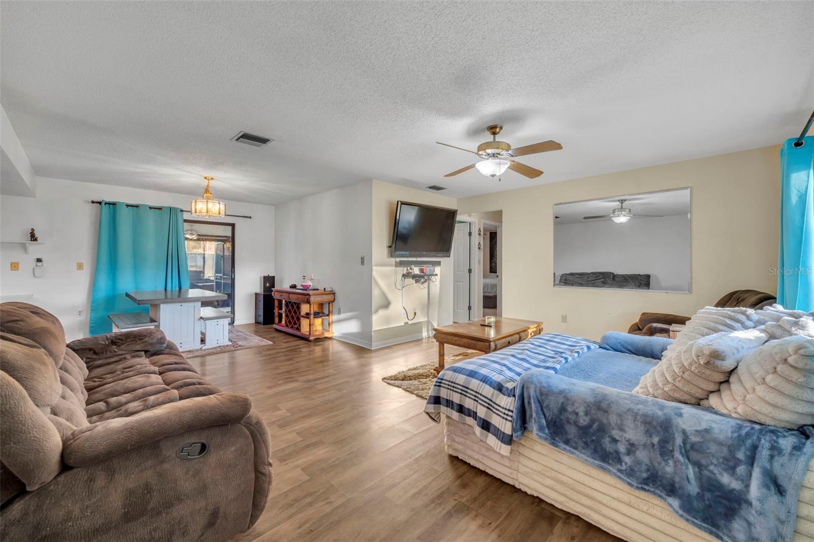 202 BRYAN ST, EUSTIS, FL, 32726