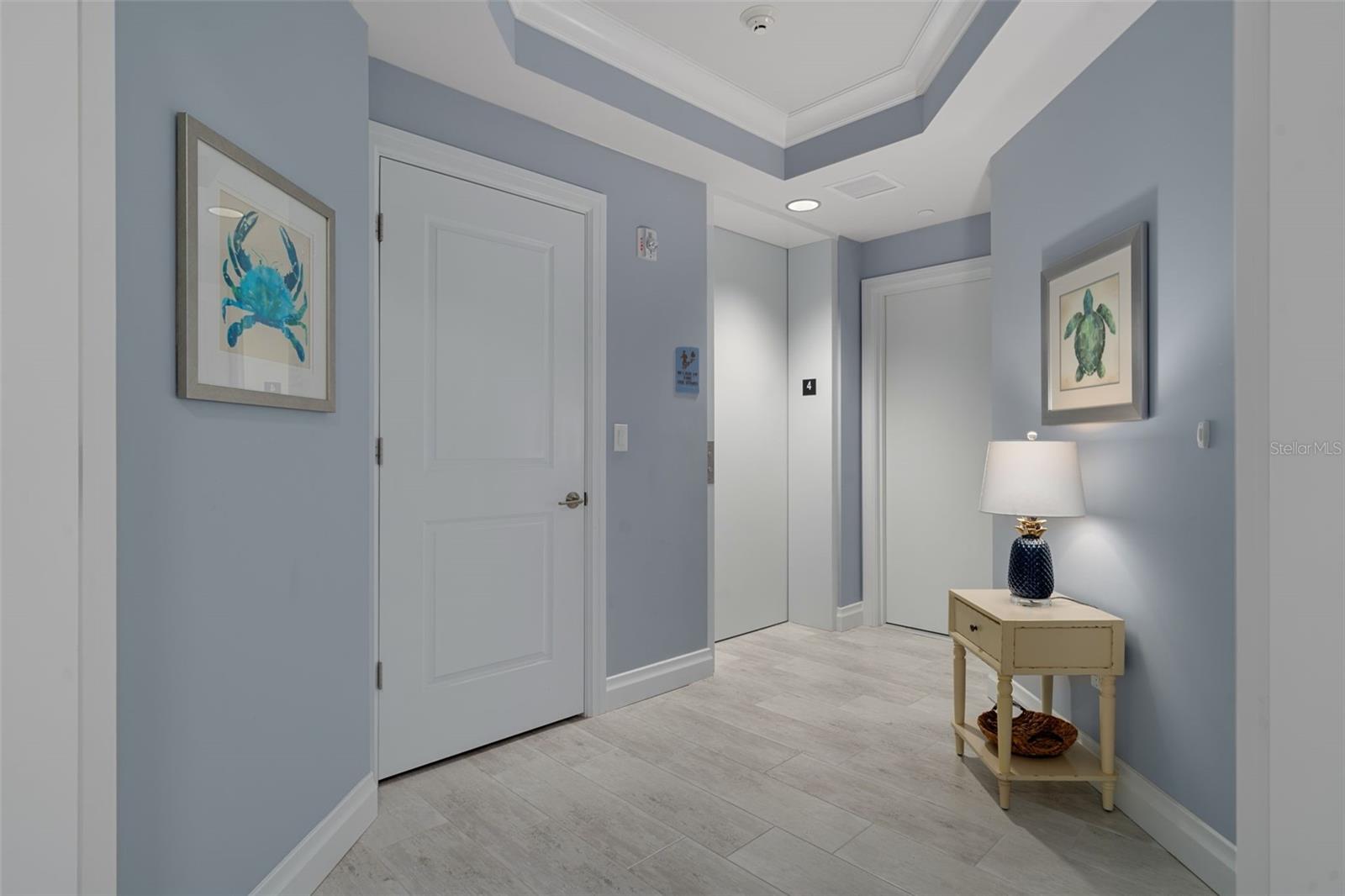 650 COLLANY #405, TIERRA VERDE, FL, 33715