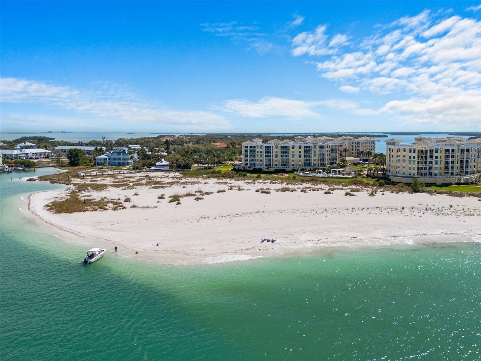 650 COLLANY #405, TIERRA VERDE, FL, 33715