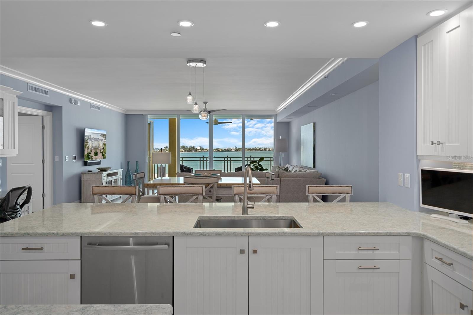 650 COLLANY #405, TIERRA VERDE, FL, 33715