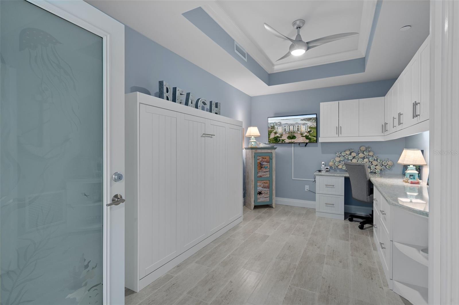 650 COLLANY #405, TIERRA VERDE, FL, 33715