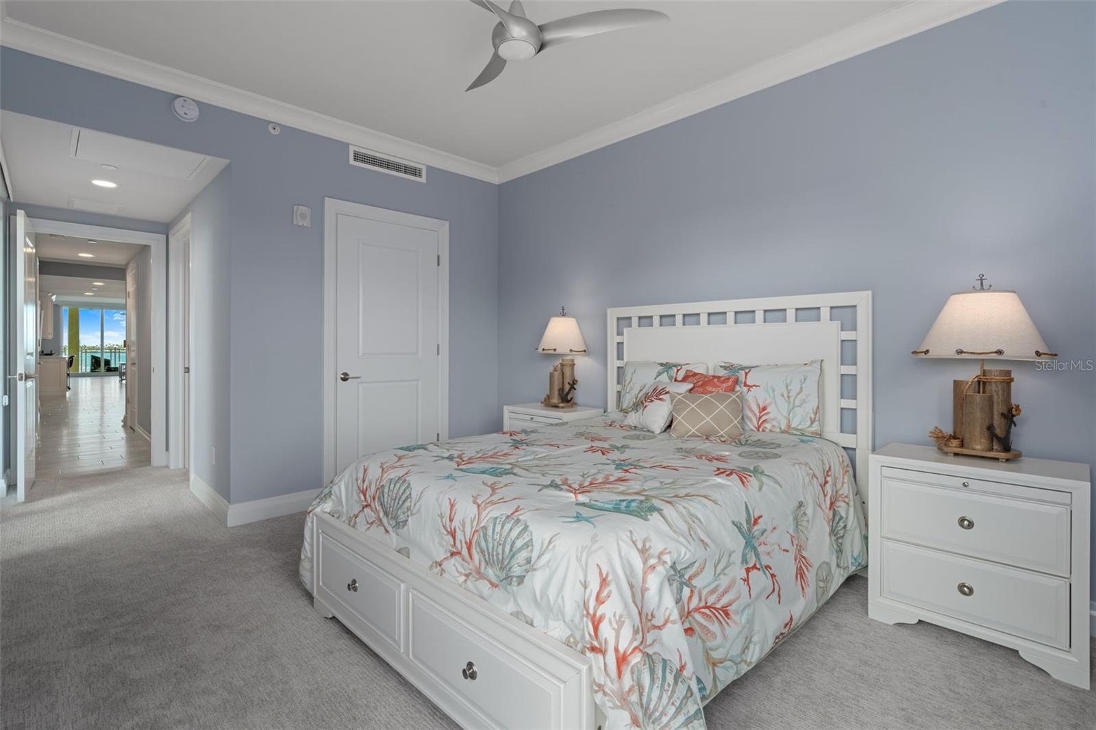 650 COLLANY #405, TIERRA VERDE, FL, 33715