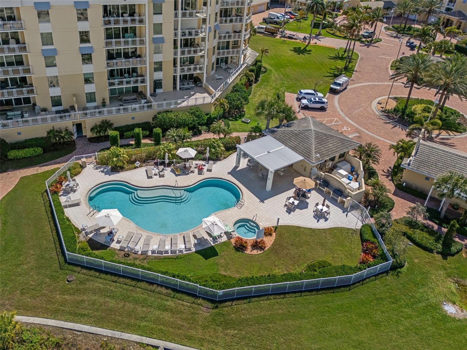 650 COLLANY #405, TIERRA VERDE, FL, 33715