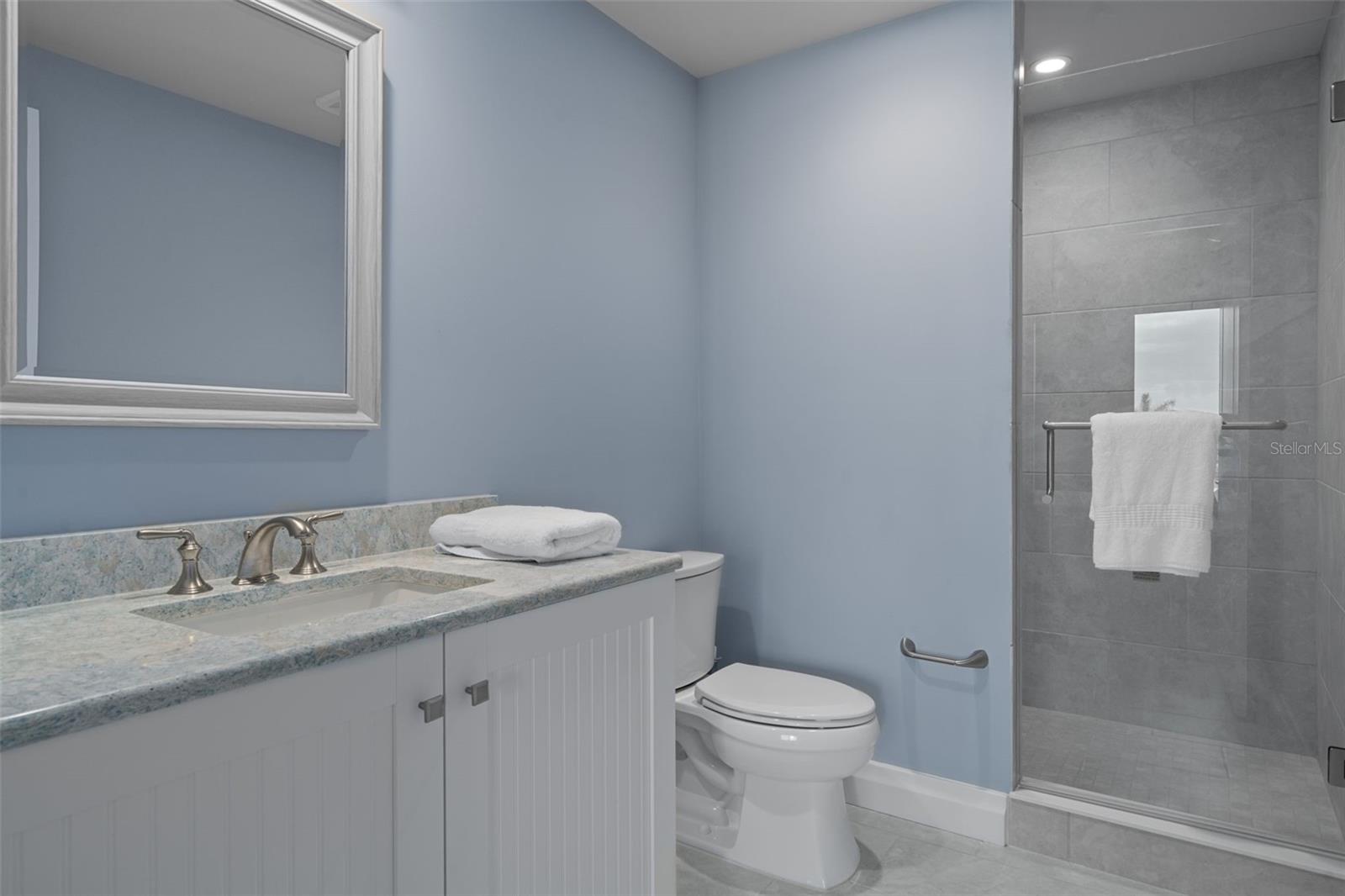 650 COLLANY #405, TIERRA VERDE, FL, 33715