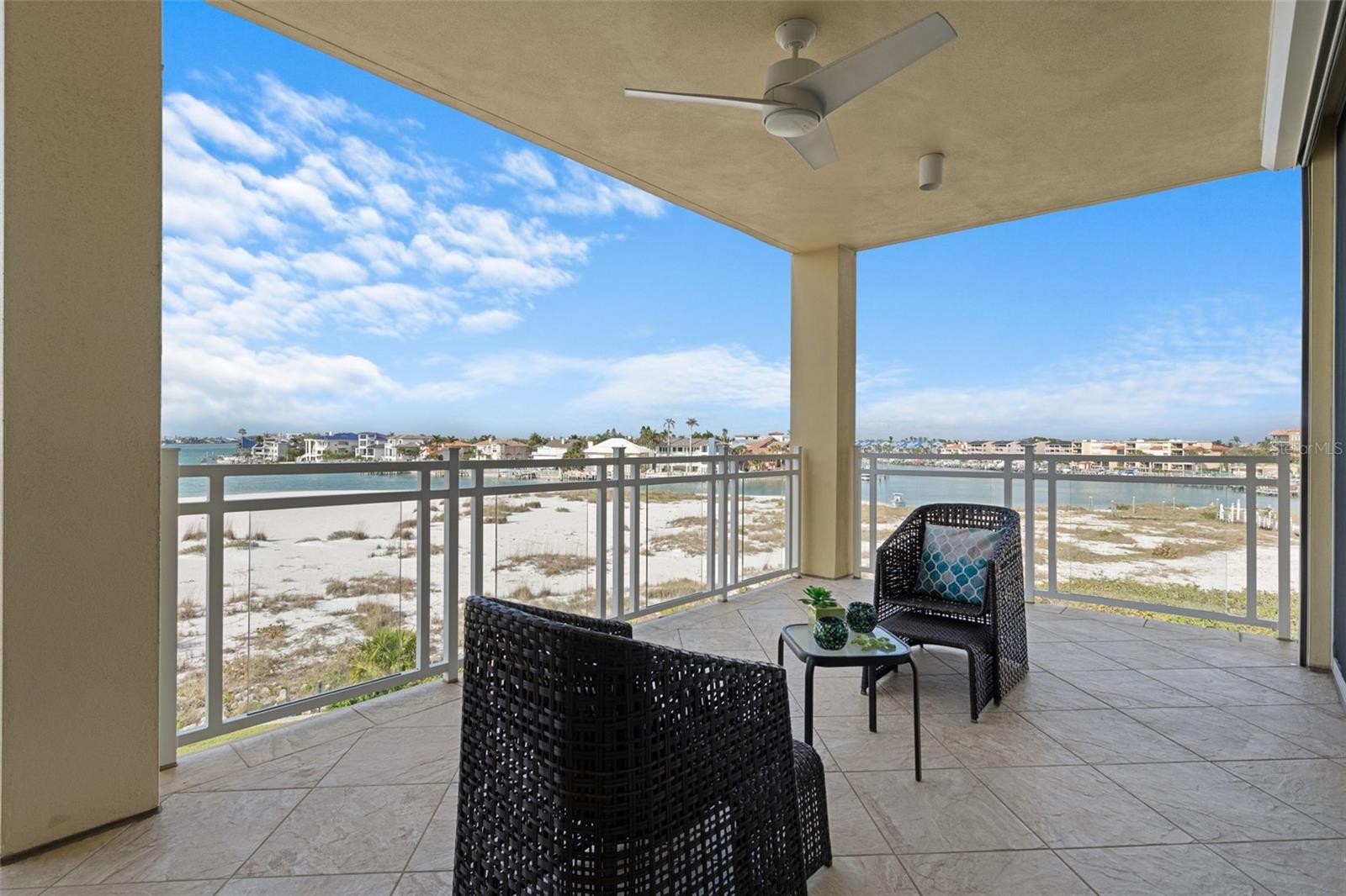 650 COLLANY #405, TIERRA VERDE, FL, 33715