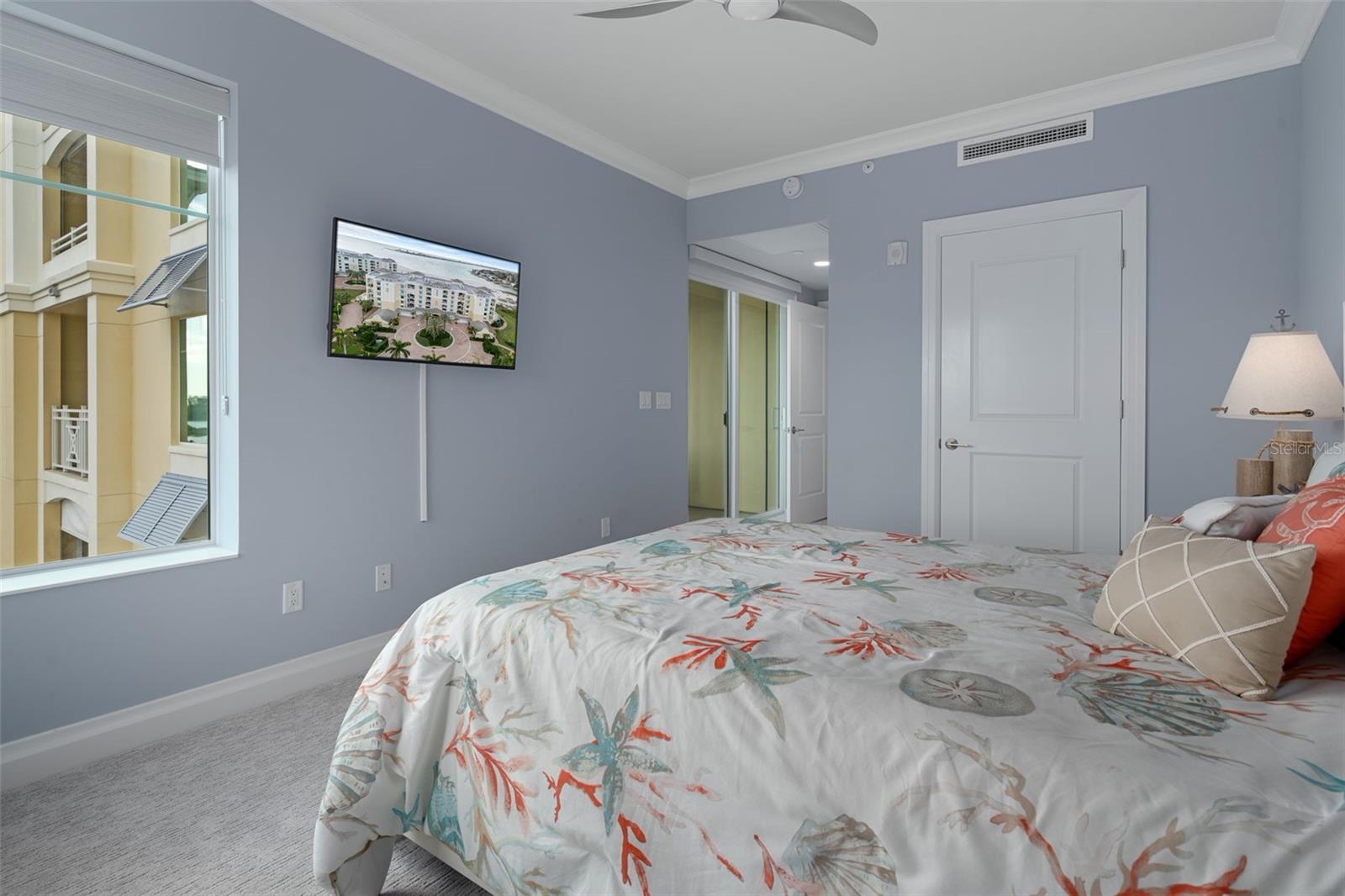 650 COLLANY #405, TIERRA VERDE, FL, 33715