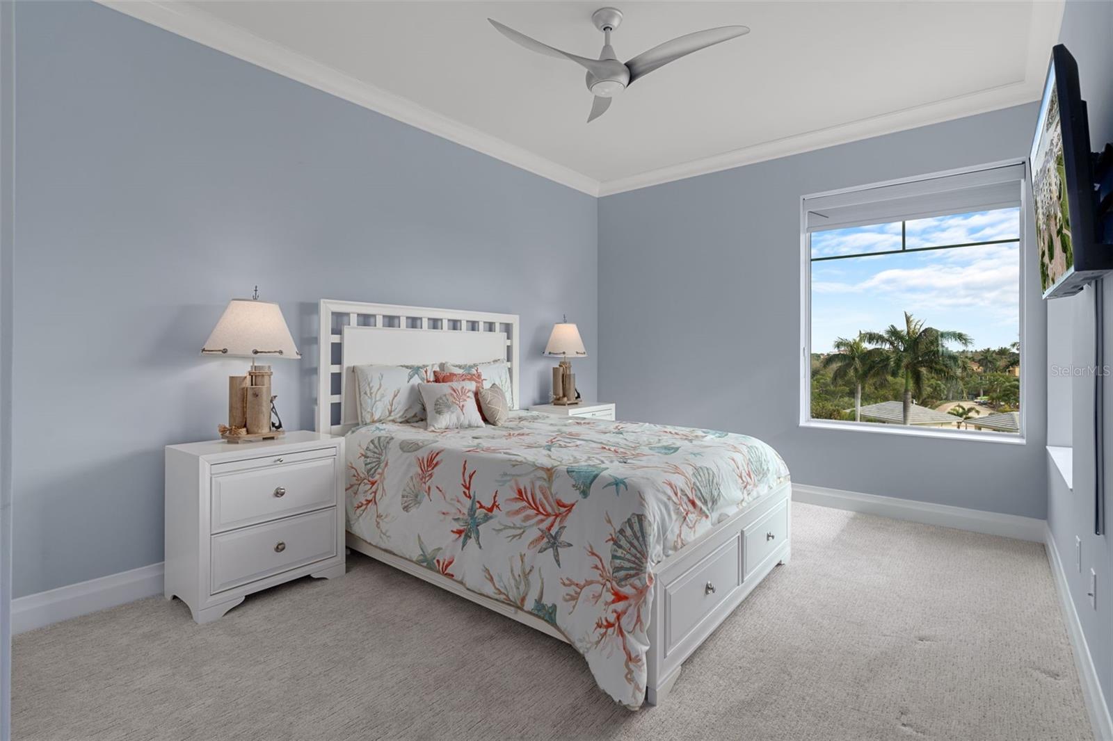 650 COLLANY #405, TIERRA VERDE, FL, 33715