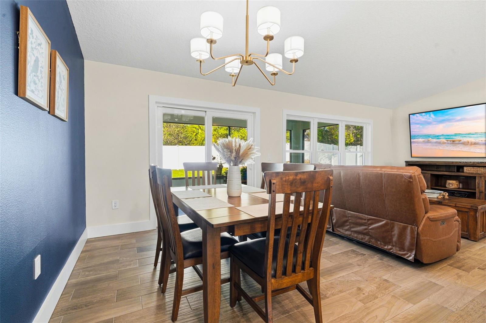 2046 DALTON AVE, DELTONA, FL, 32725