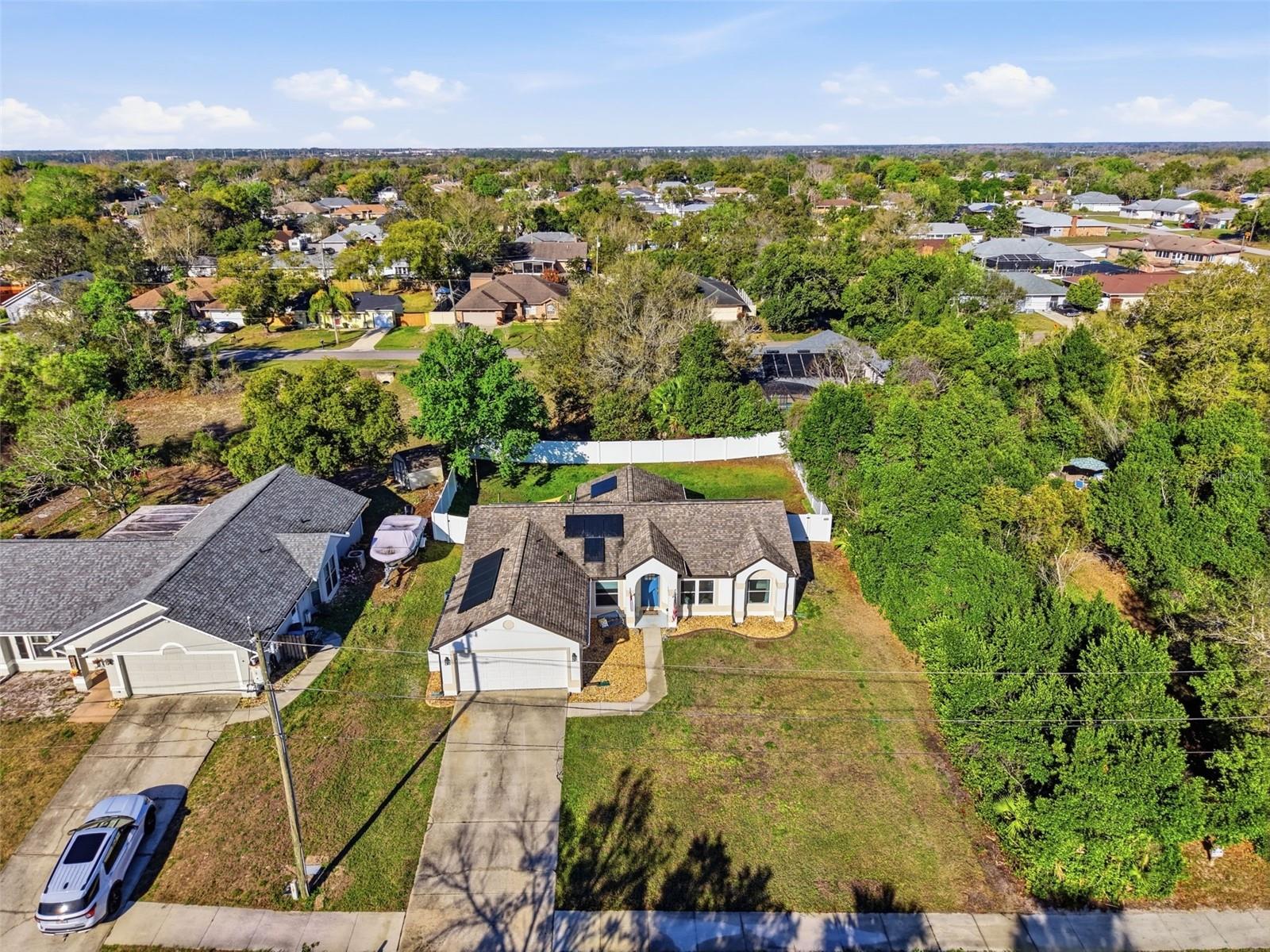 2046 DALTON AVE, DELTONA, FL, 32725
