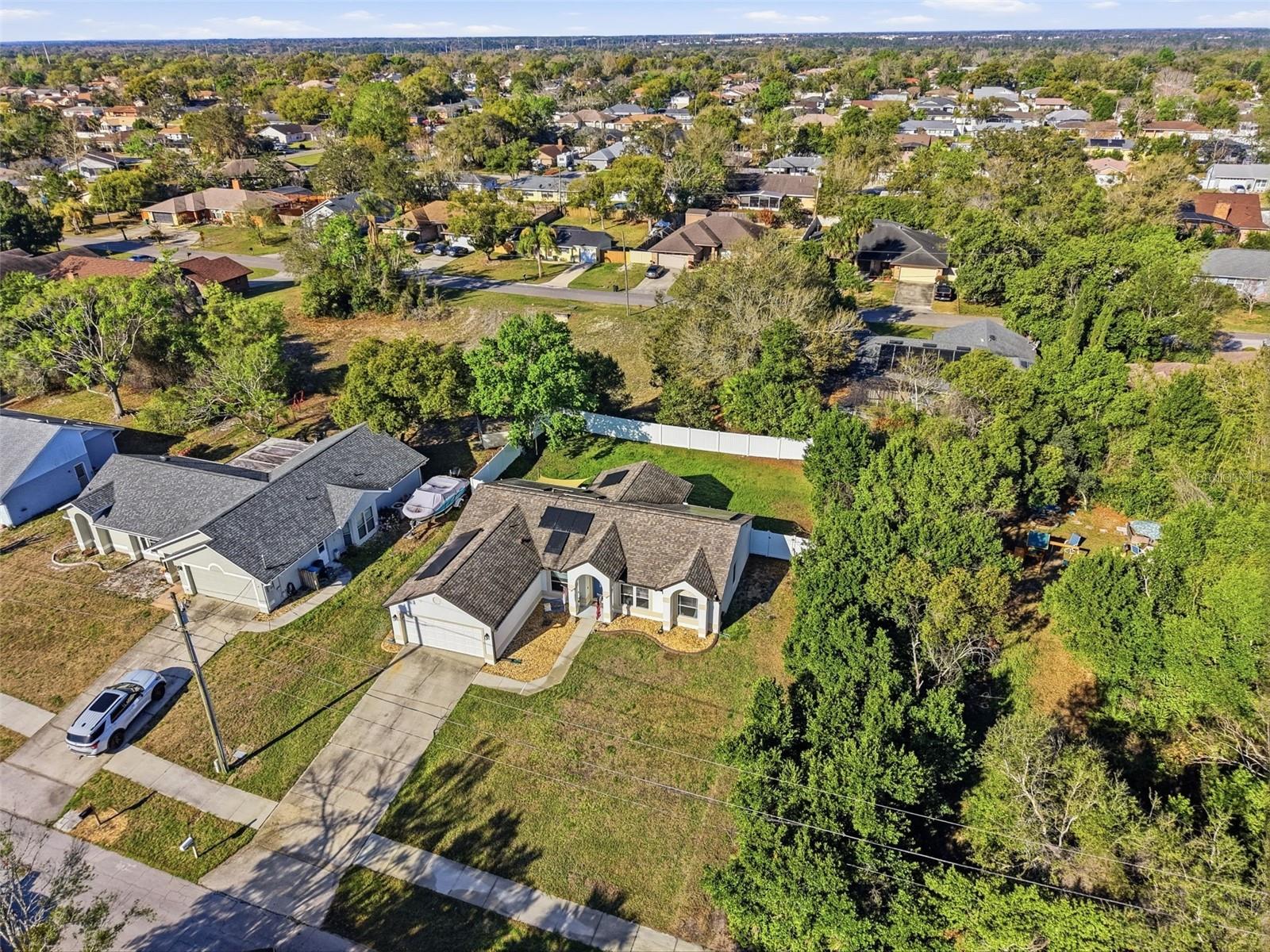 2046 DALTON AVE, DELTONA, FL, 32725