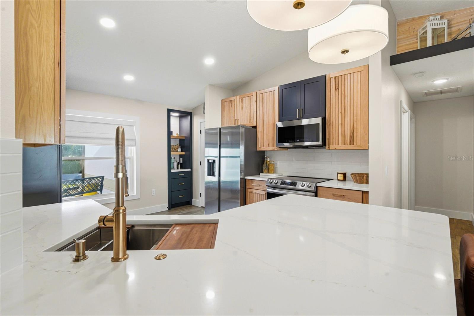 2046 DALTON AVE, DELTONA, FL, 32725