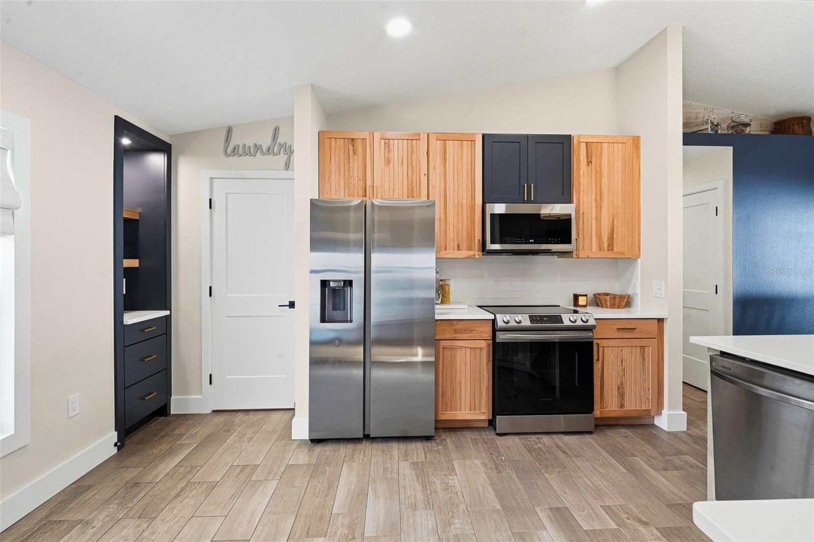 2046 DALTON AVE, DELTONA, FL, 32725