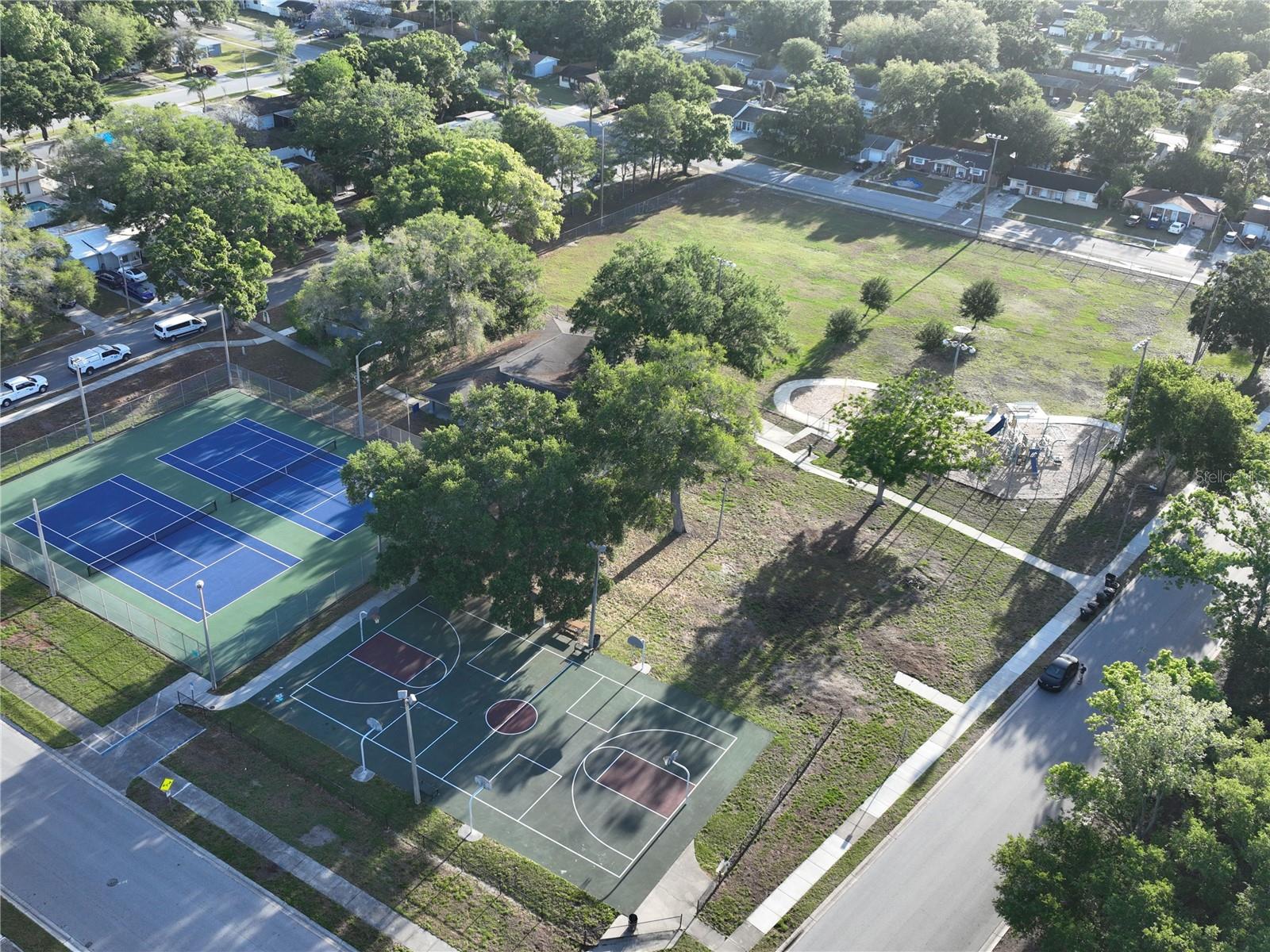 1216 GRANTWOOD AVE, CLEARWATER, FL, 33759