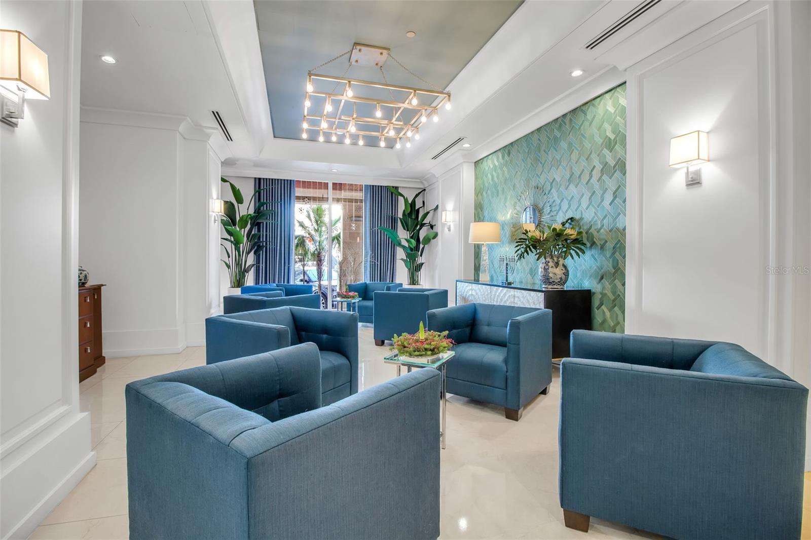 A4684303 Property Photo