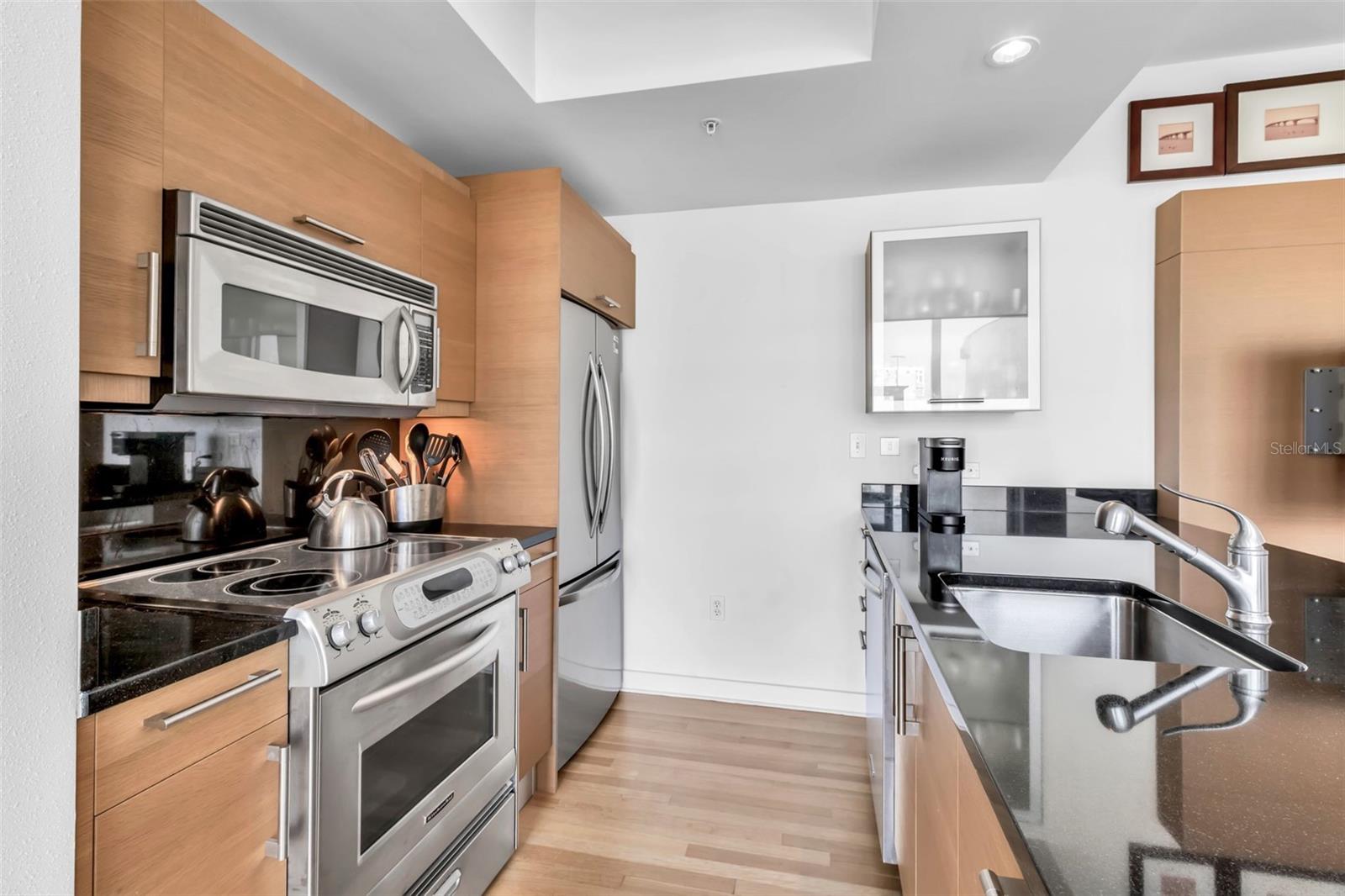 A4684303 Property Photo