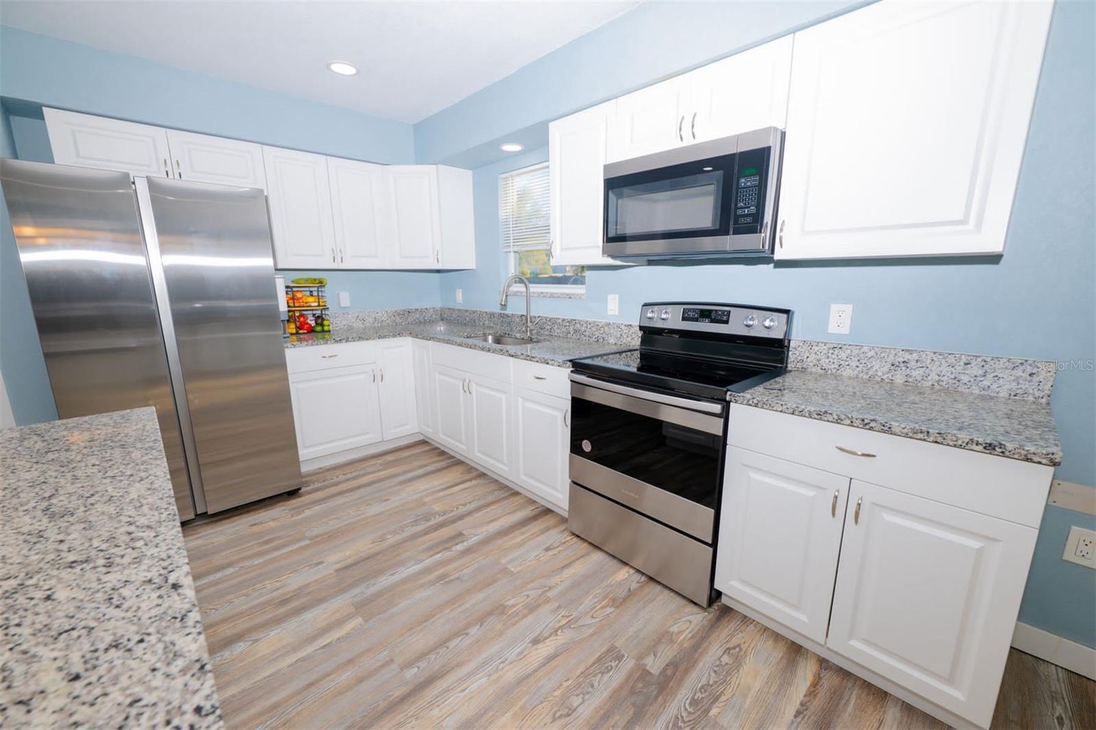 9330 SE MARICAMP RD, OCALA, FL, 34472