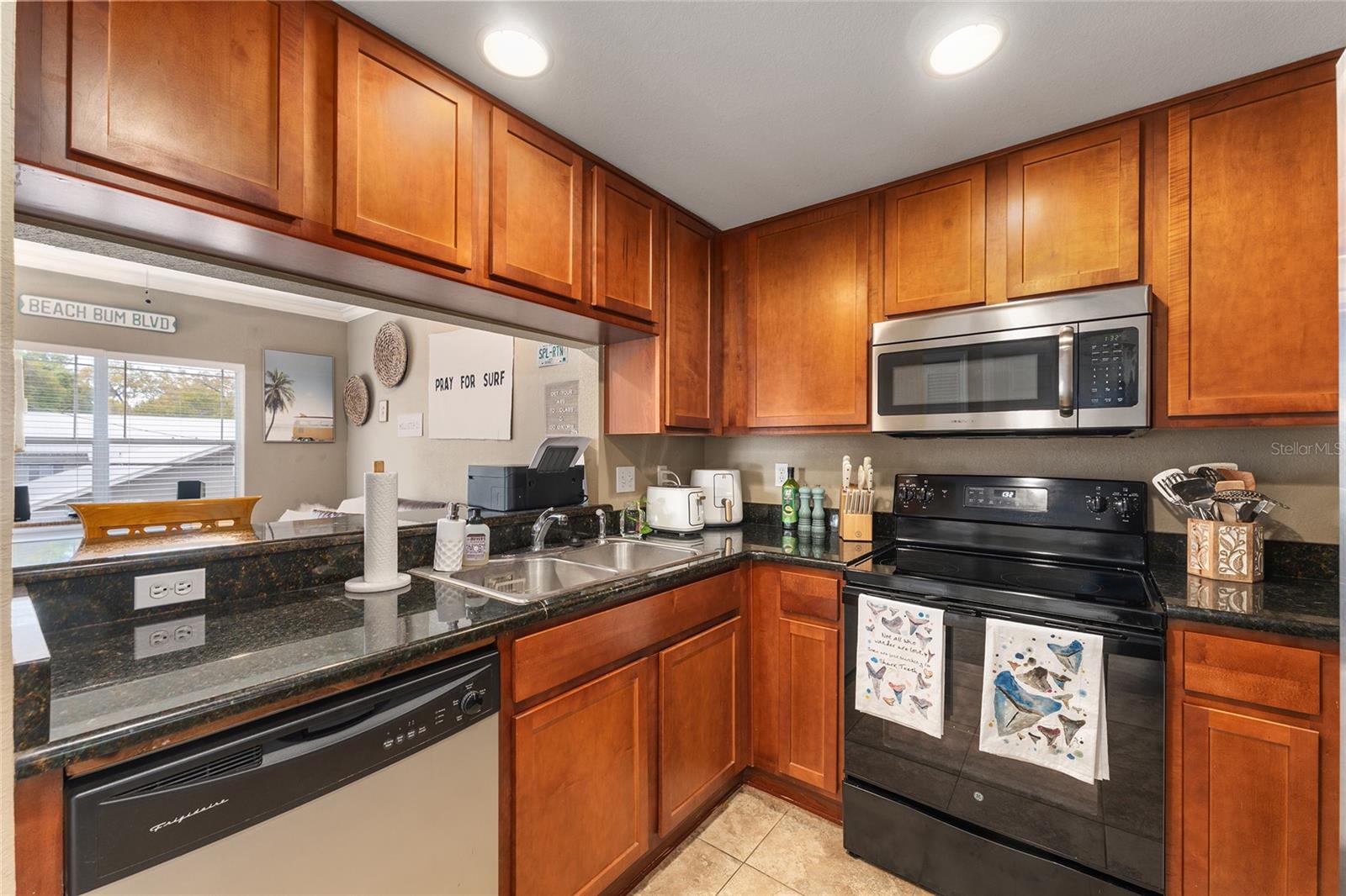 1460 NW 3RD PL #212, GAINESVILLE, FL, 32603