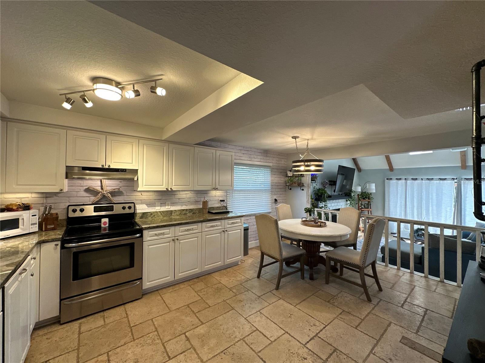 4517 GROVELAND AVE, SARASOTA, FL, 34231