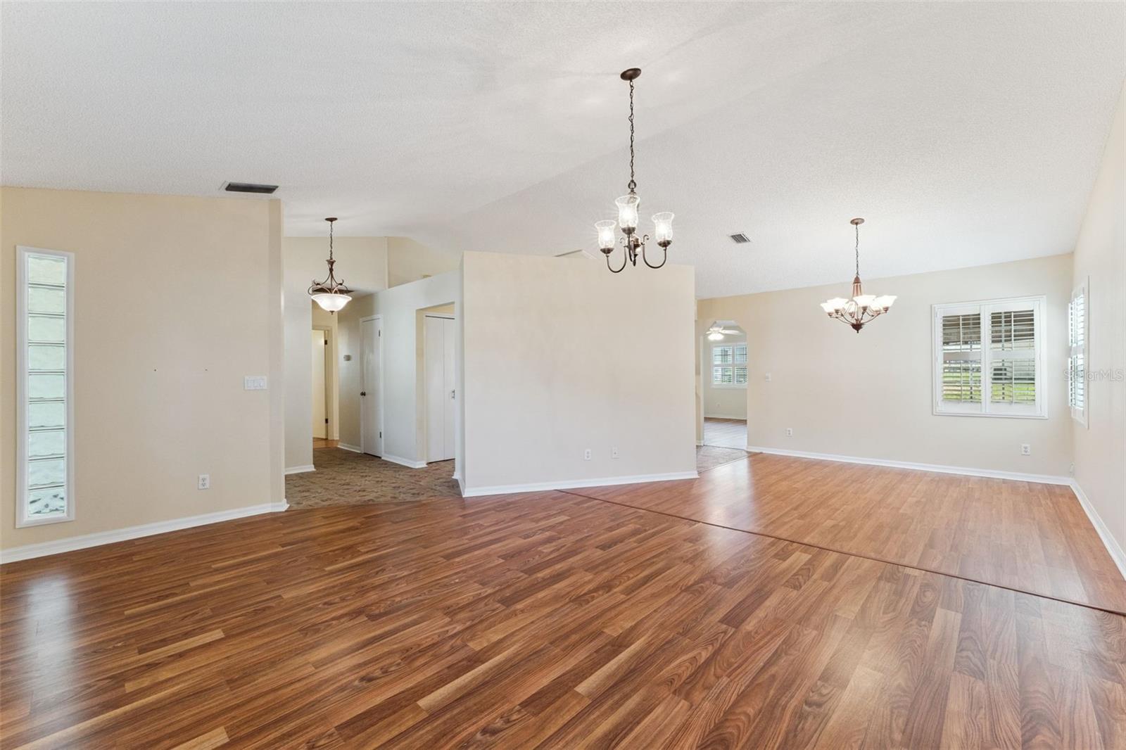 27217 RACQUET CIR, LEESBURG, FL, 34748