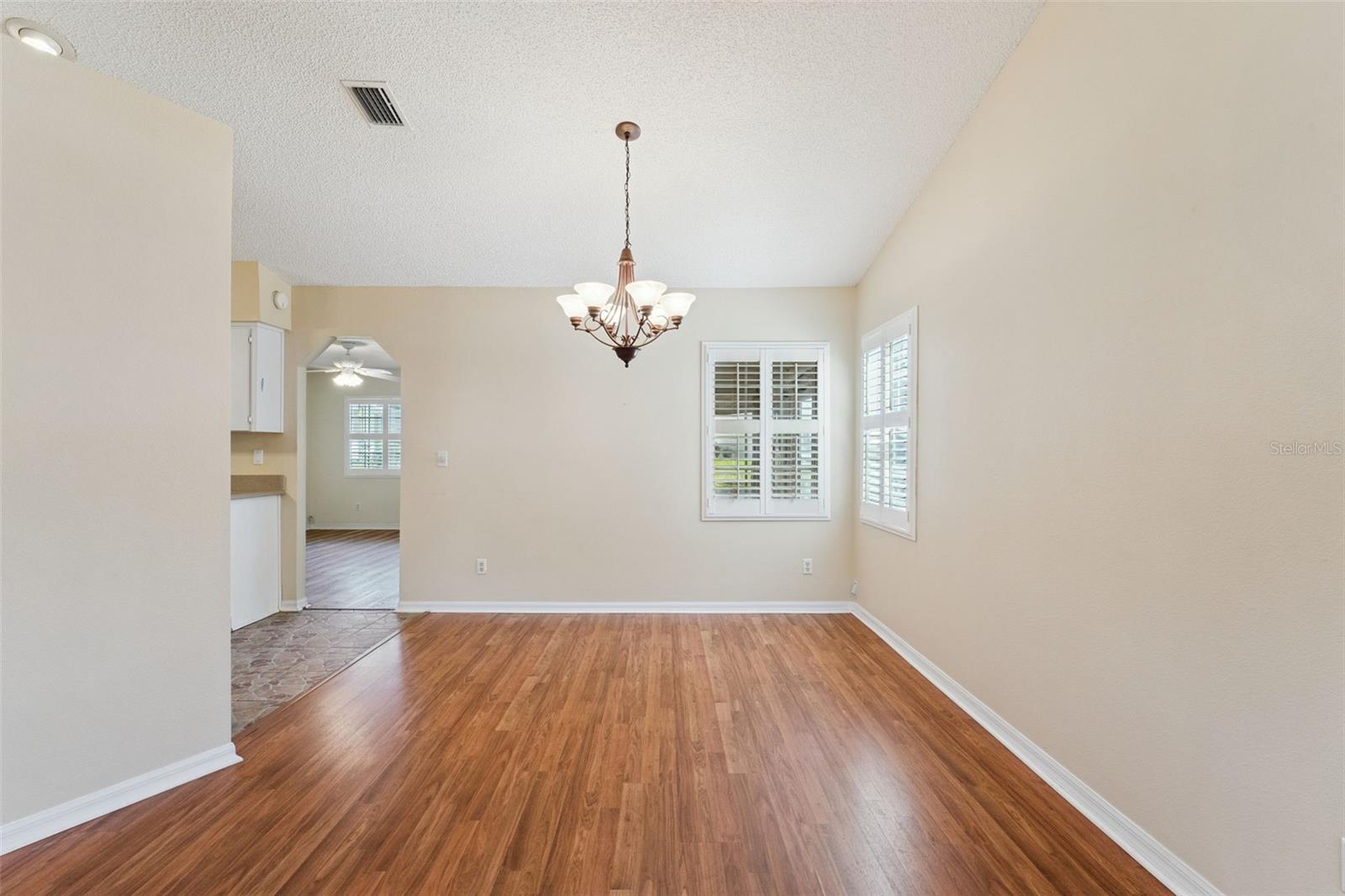 27217 RACQUET CIR, LEESBURG, FL, 34748