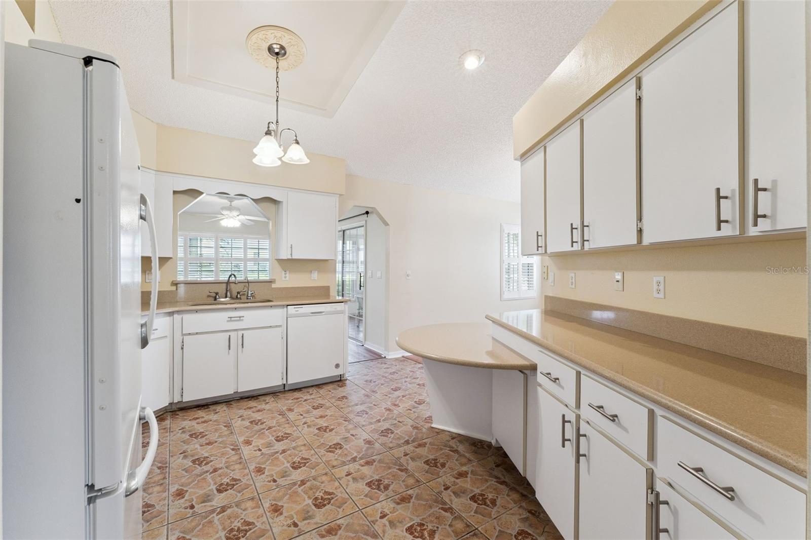 27217 RACQUET CIR, LEESBURG, FL, 34748