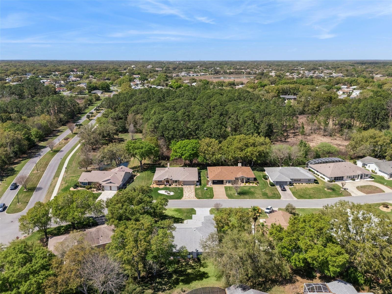 27217 RACQUET CIR, LEESBURG, FL, 34748