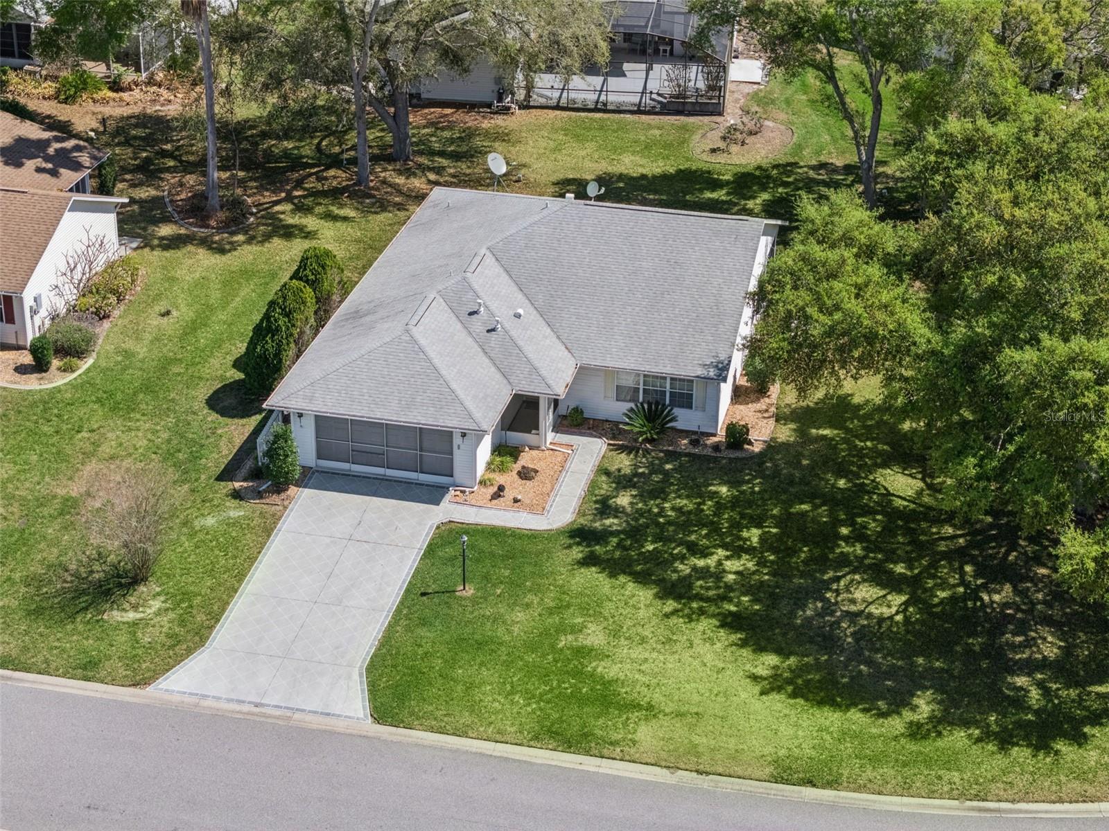 27217 RACQUET CIR, LEESBURG, FL, 34748