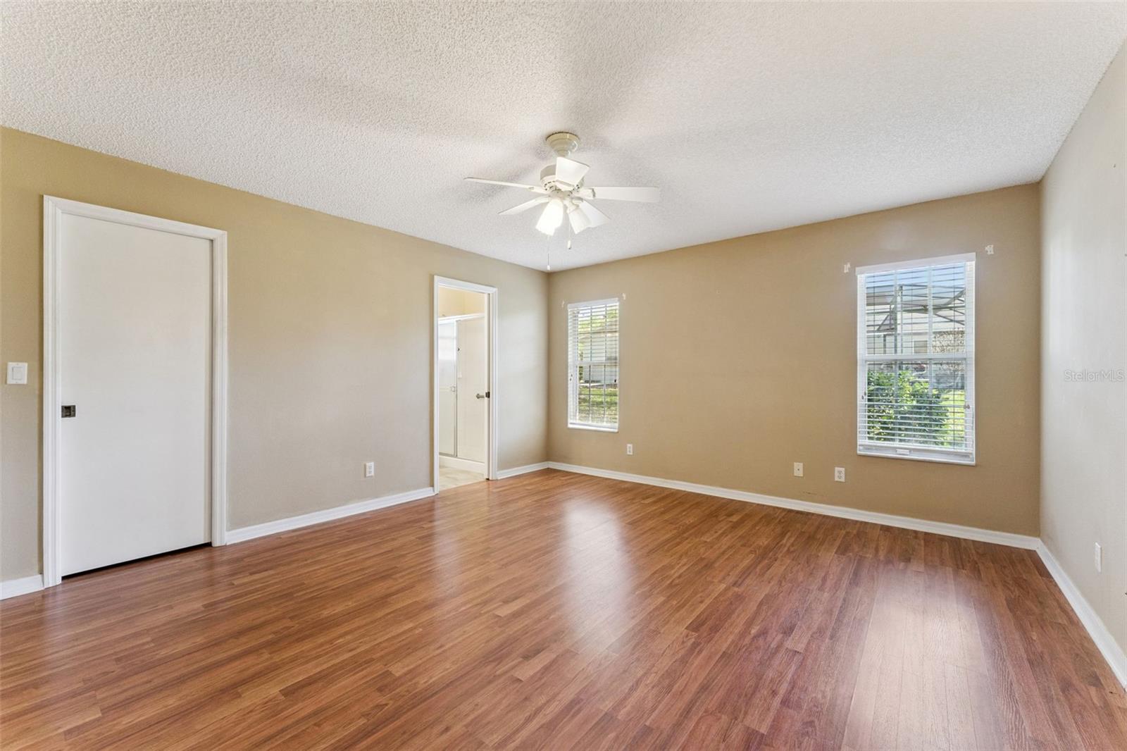 27217 RACQUET CIR, LEESBURG, FL, 34748