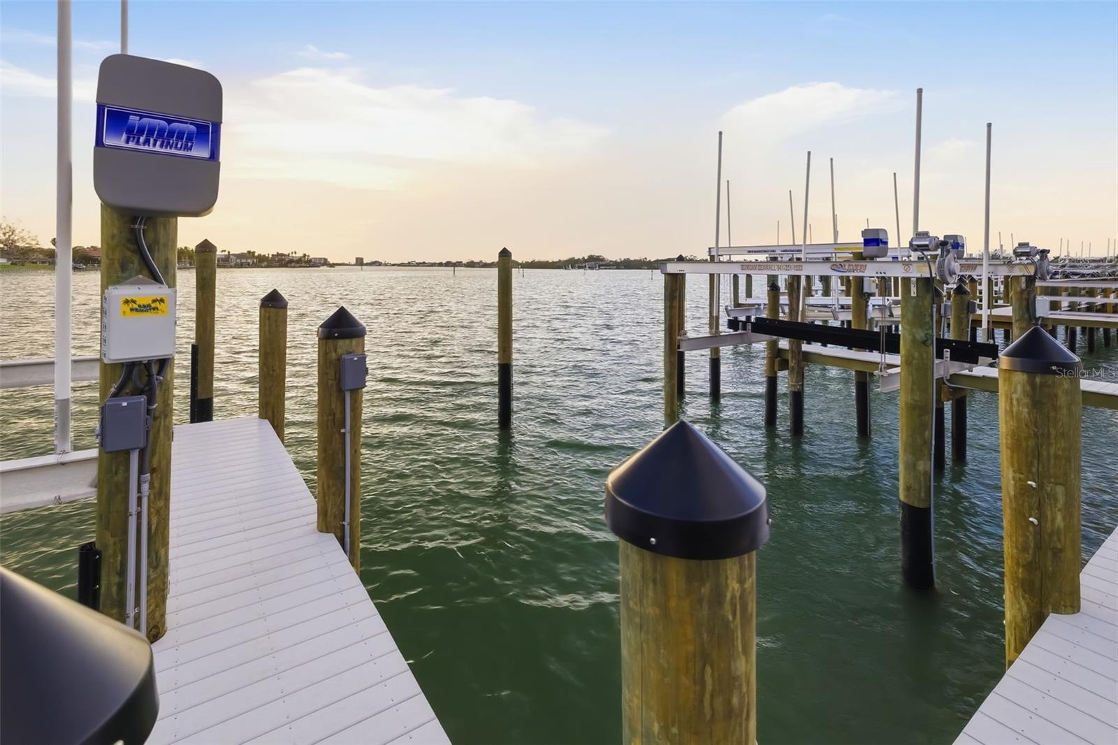 746 EAGLE POINT DR, VENICE, FL, 34285