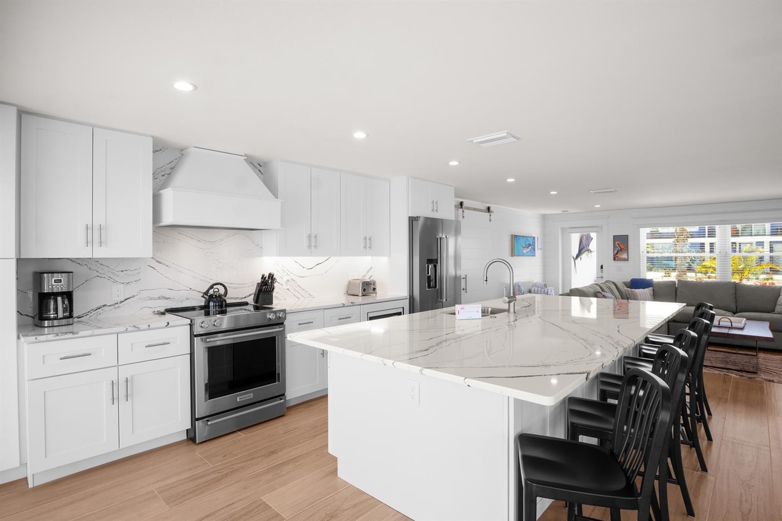 306 S BAY BLVD, ANNA MARIA, FL, 34216