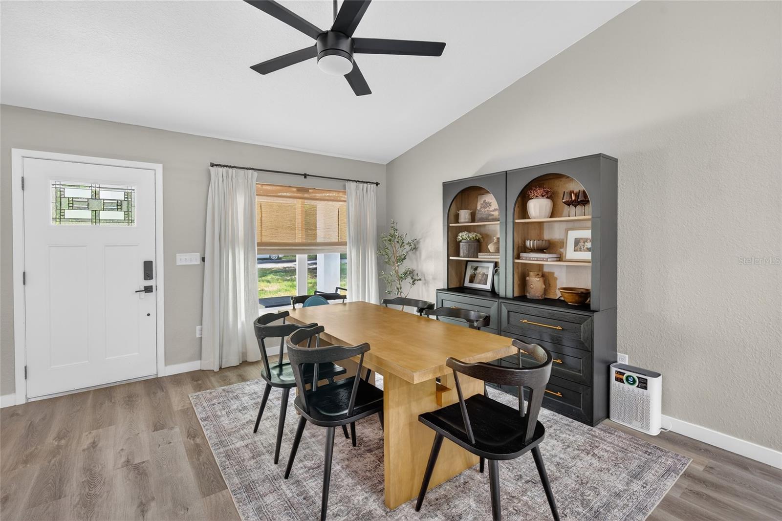 115 N SAINT CLAIR ST, WILDWOOD, FL, 34785