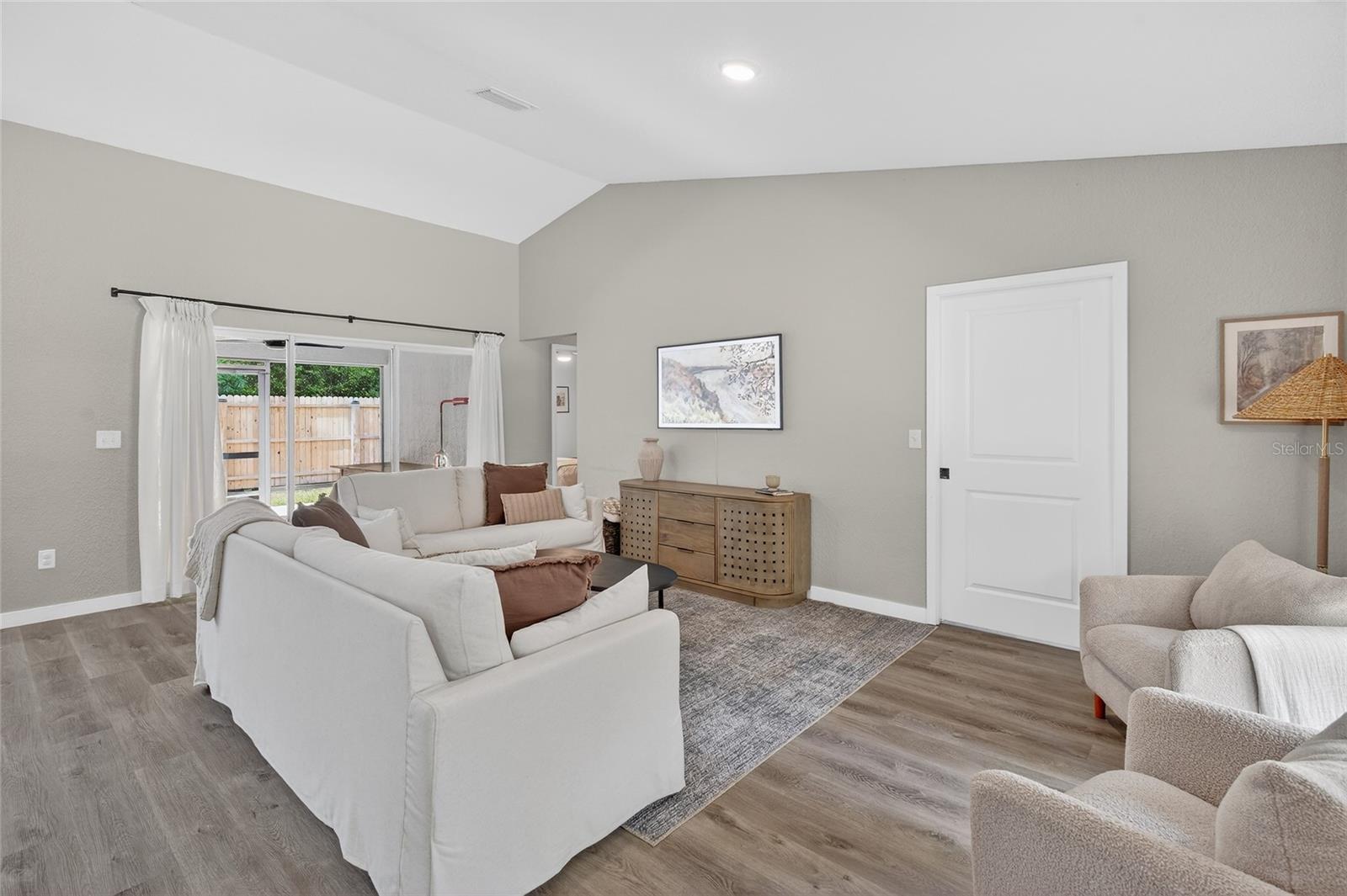 115 N SAINT CLAIR ST, WILDWOOD, FL, 34785