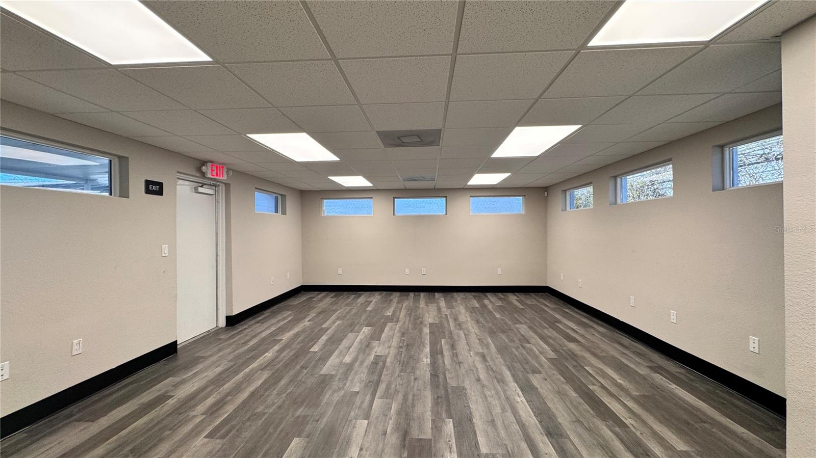 8202 N ARMENIA AVE #C & D, TAMPA, FL, 33604