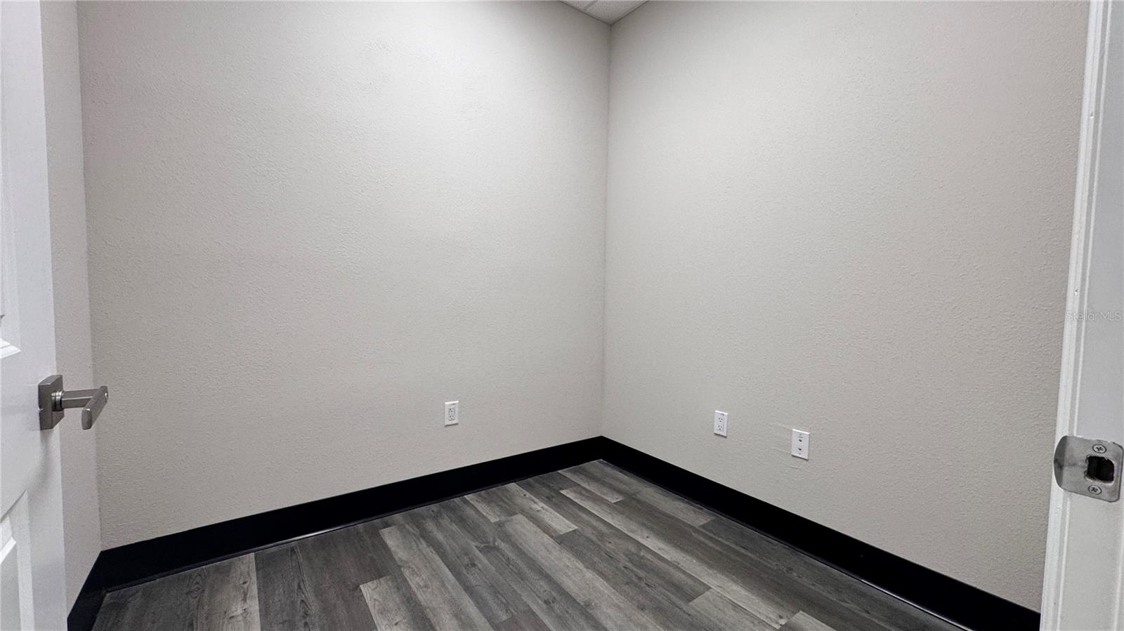 8202 N ARMENIA AVE #C & D, TAMPA, FL, 33604