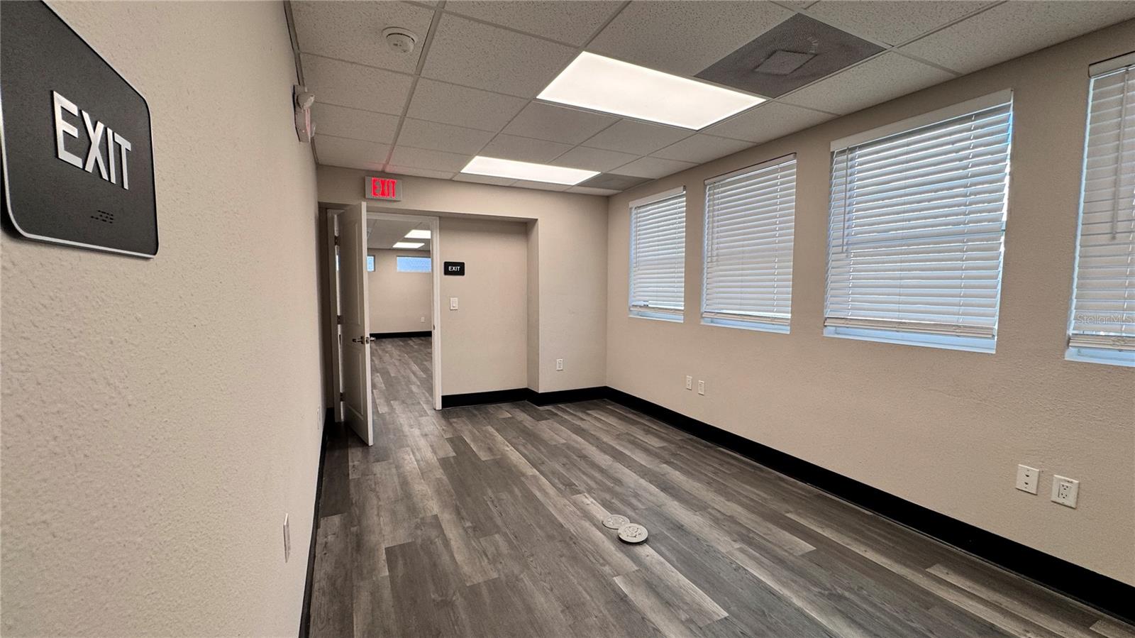 8202 N ARMENIA AVE #C & D, TAMPA, FL, 33604