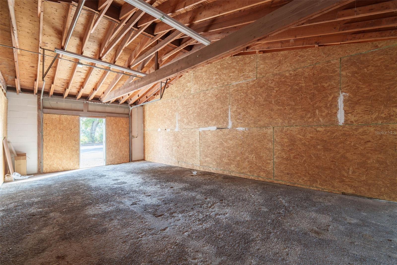 8202 N ARMENIA AVE #C & D, TAMPA, FL, 33604