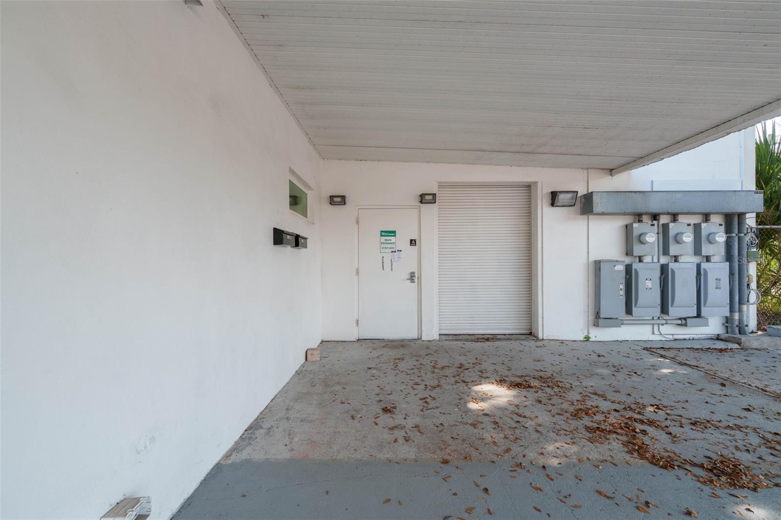 8202 N ARMENIA AVE #C & D, TAMPA, FL, 33604