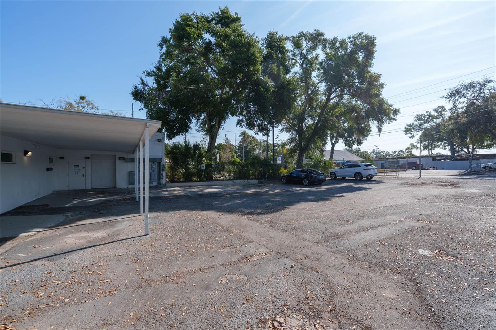 8202 N ARMENIA AVE #C & D, TAMPA, FL, 33604