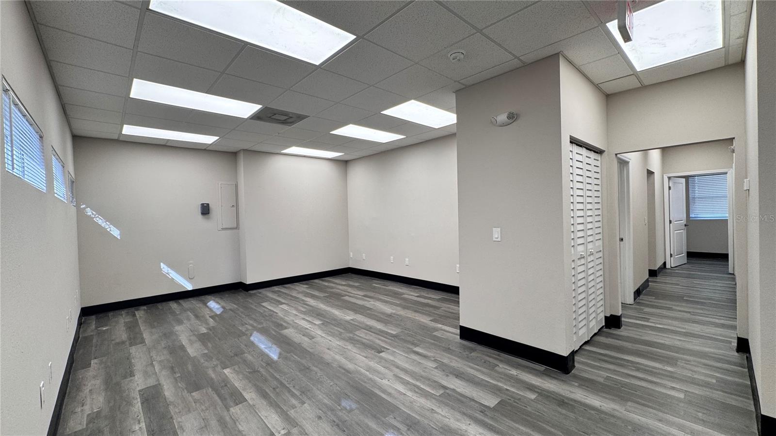 8202 N ARMENIA AVE #C & D, TAMPA, FL, 33604