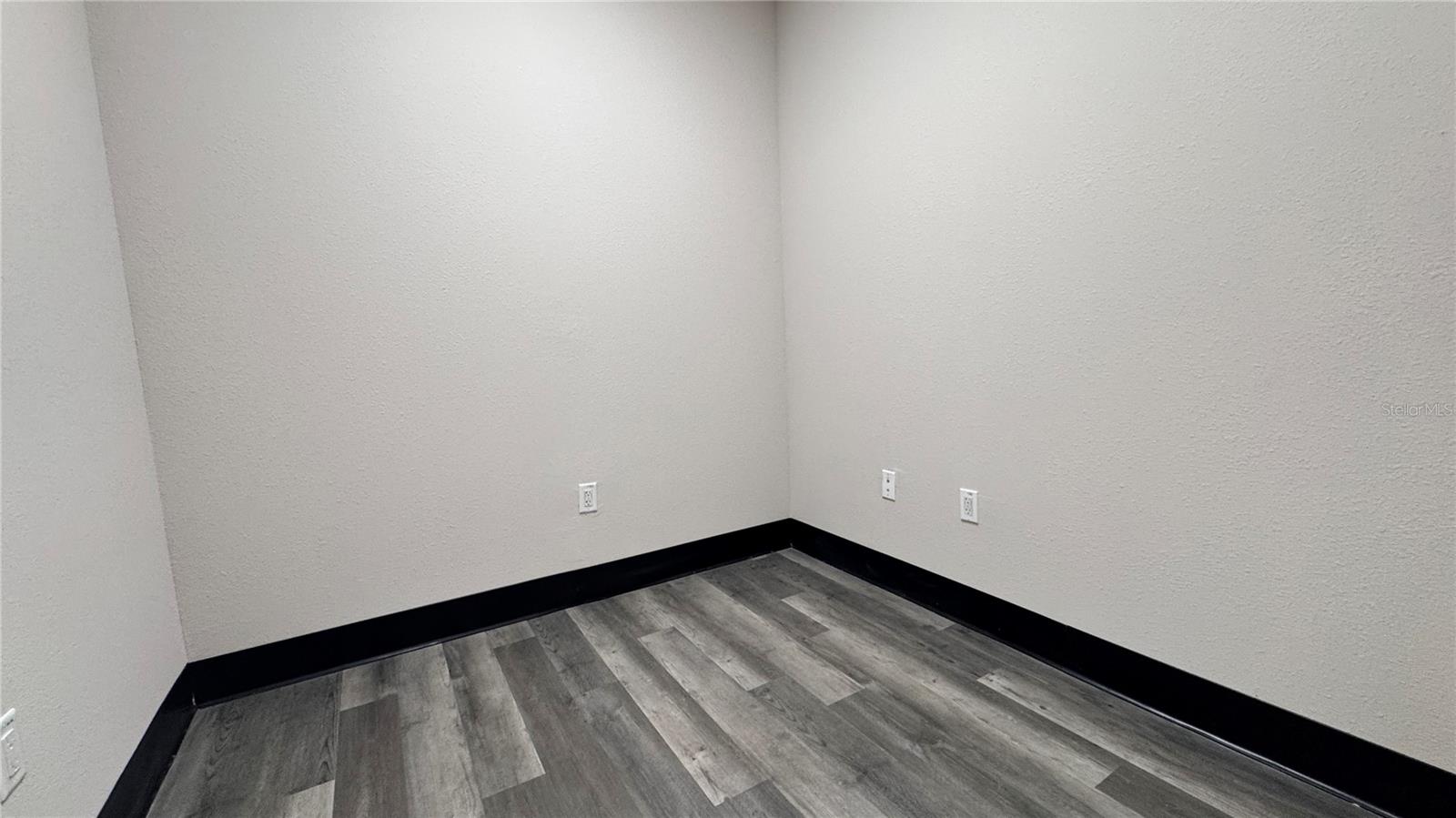 8202 N ARMENIA AVE #C & D, TAMPA, FL, 33604