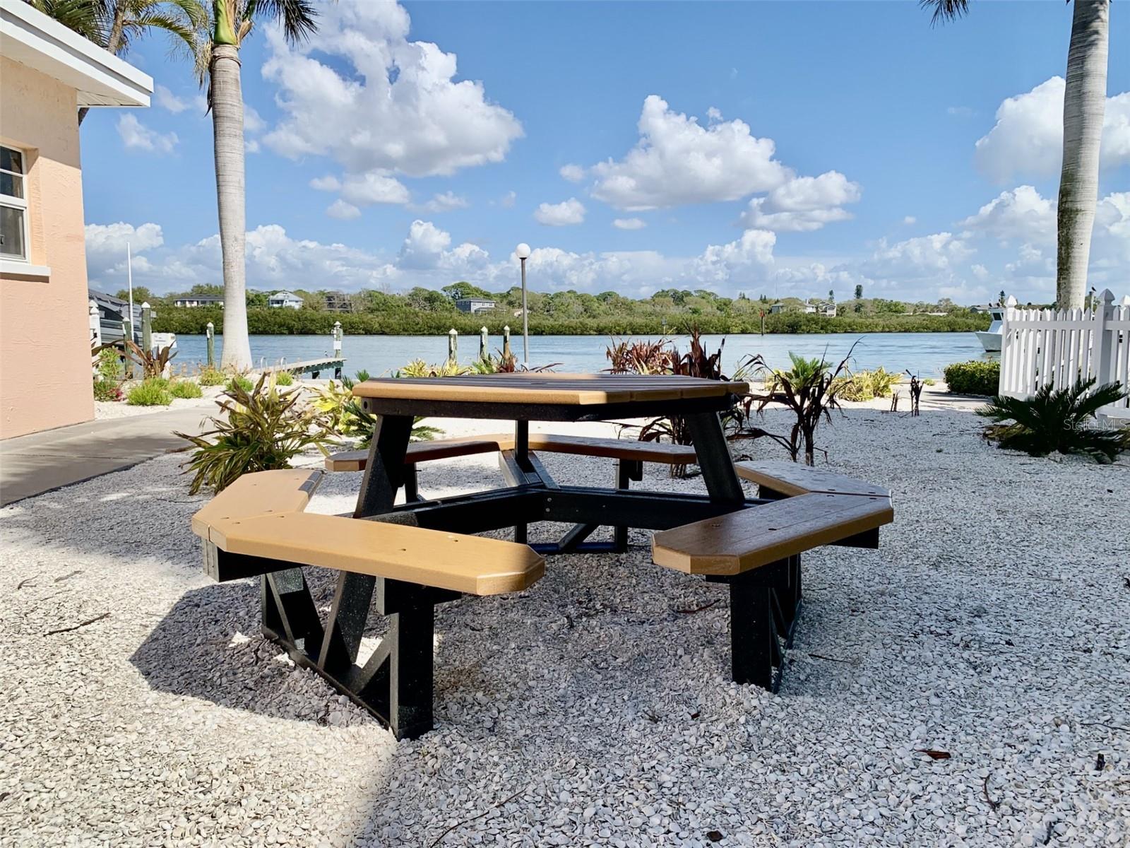 Picnic benches all over the complex