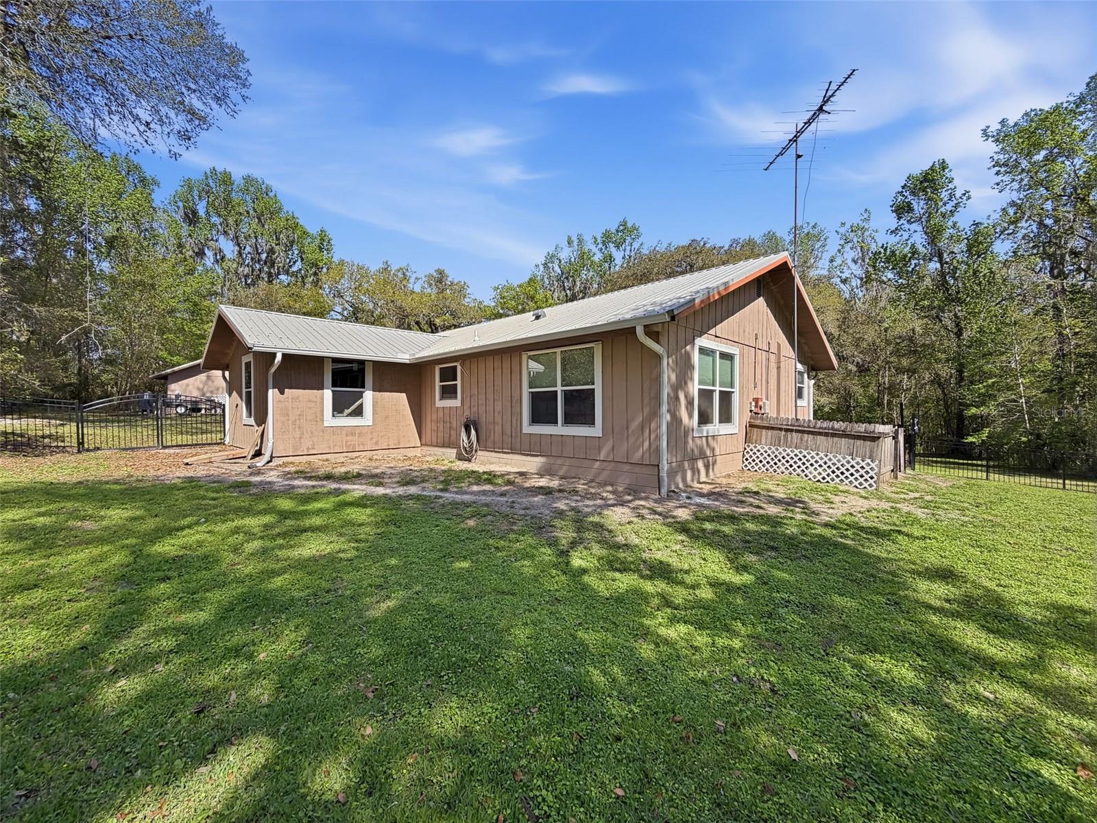 24350 LANARK RD, BROOKSVILLE, FL, 34601