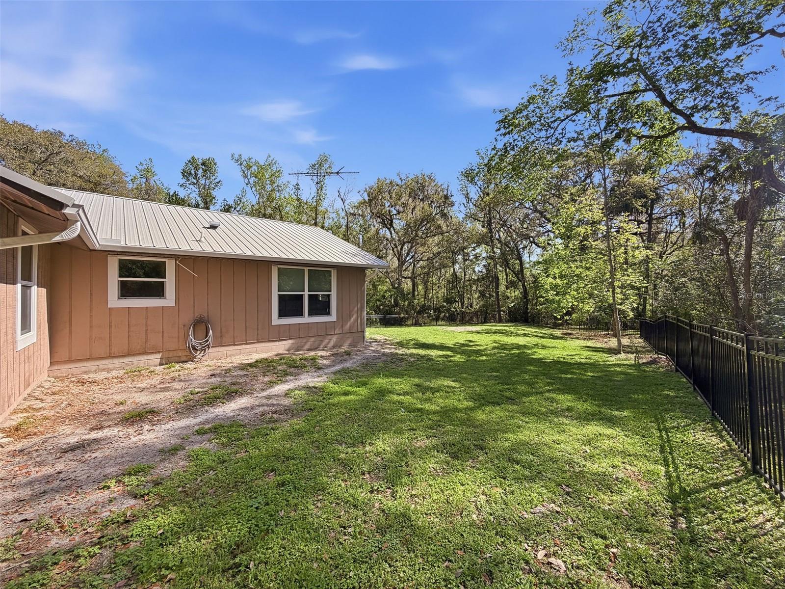 24350 LANARK RD, BROOKSVILLE, FL, 34601
